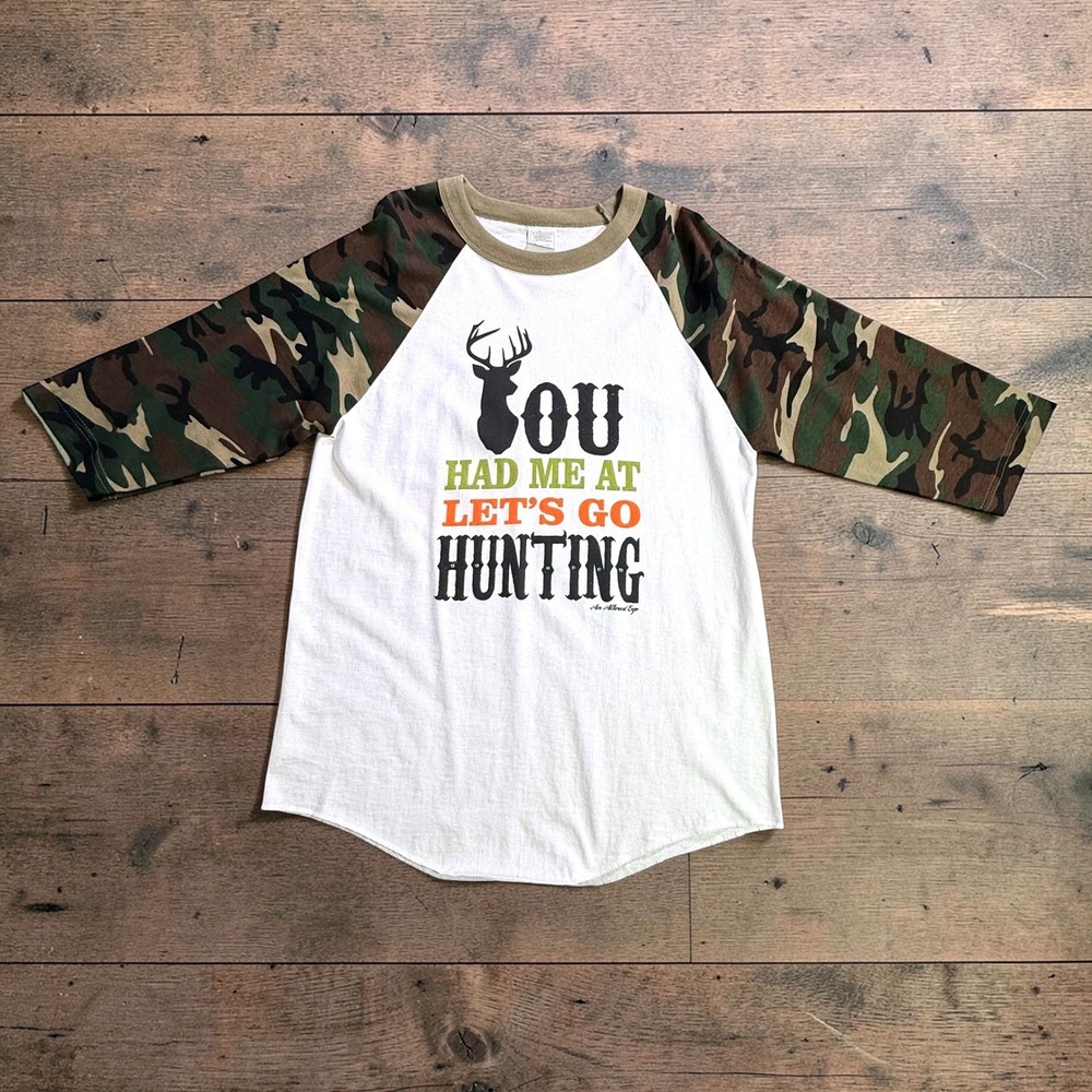 An Altered Ego Womens Camo Raglan Hunting Graphic‎ Tee White Green Medium